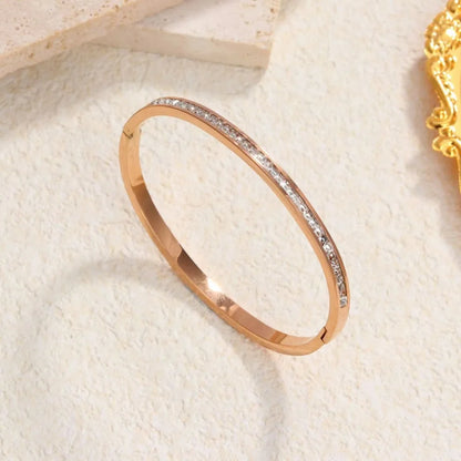 Classic Multi-Style Stainless Steel Bracelet Set for Women – Stackable Fashion Jewelry for Daily Wear