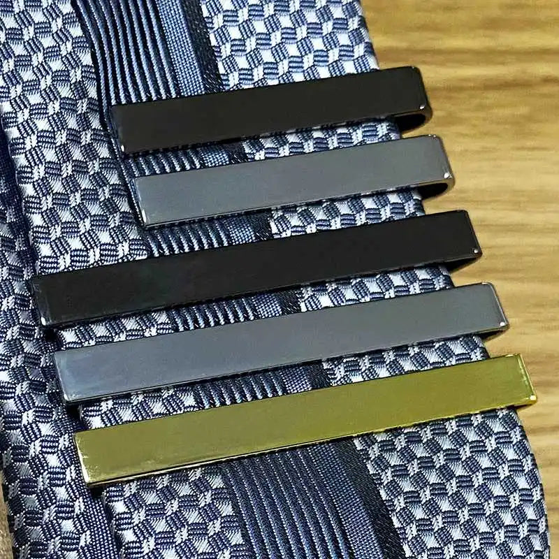 Metal Tone Tie Clip: Fashionable Necktie Accessory for Men - Simple Bar Clasp for Practical Mens Collar Clip Style
