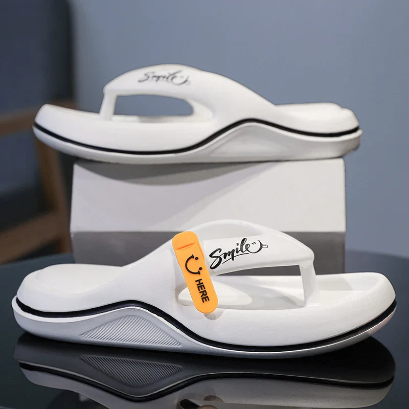 Men's & Women's Flip Flops – Non Slip Thick Sole Slippers, Super Soft Indoor & Outdoor Beach Sandals