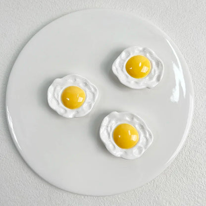 Creative Egg Phone Holder – Foldable Socket Grip & Expanding Stand for iPhone, Samsung, Mac, Magsafe