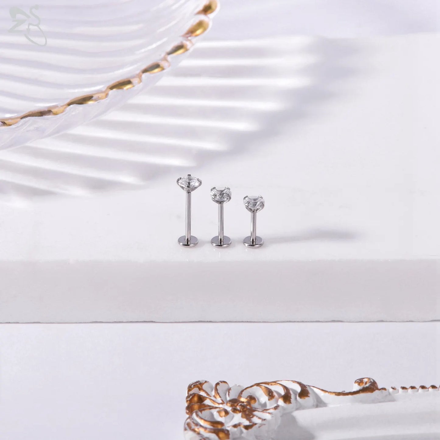 AOEDEJ 10PCS Gold Stainless Steel Labret Lip Studs – 16/18G CZ Crystal Helix, Cartilage & Tragus Piercings (2–6mm)