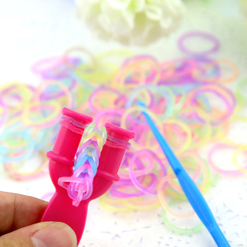 Rainbow Rubber Band Bracelet Kit – DIY Woven Lace Craft Toy for Girls, Hair Accessories & Handmade Gift