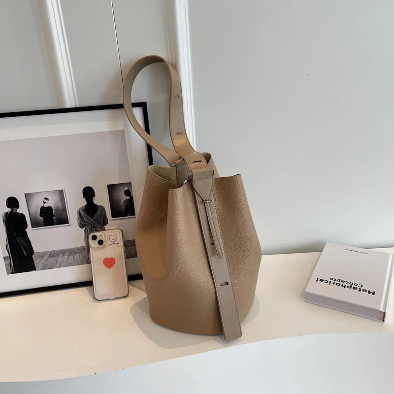 LEFTSIDE Retro Small Solid Color Leather Shoulder Bag – 2025 Korean Designer Handbag for Women