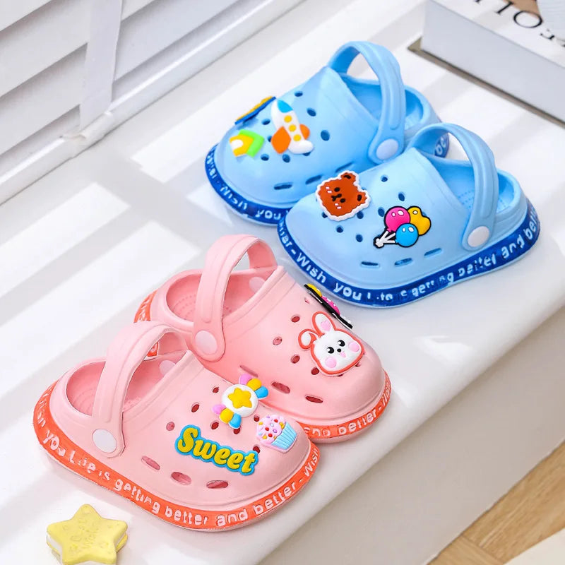 Summer Kids Garden Clogs – Lightweight Breathable Cartoon Slip-On Sandals for Boys & Girls, Baby Beach Slippers
