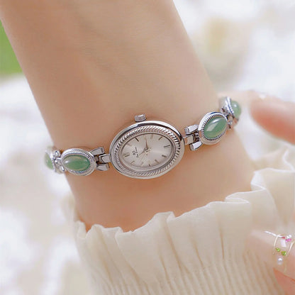 UTHAI Women's Luxury Watch – Retro Bracelet with Dongling Stone & Hotan Jade, Waterproof, Gift Chain Watch