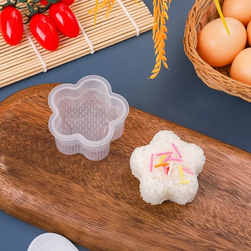 4PCS Transparent Sushi Mold Set – Triangular Onigiri Rice Ball Maker & Food Press Kit for Bento Kitchen Use