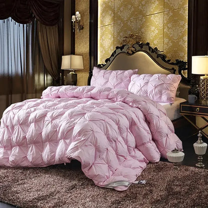 Goose Down Soft Duvet – Luxury Bedding Comforter, King, Queen & Twin Size, Super Warm Bread Shape Quilt