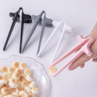 Creative Lazy Fingers Snack Clip - Easy Learning Chopsticks for Clean Hands, Fun Training Aids, Gaming and Snacking Finger Set