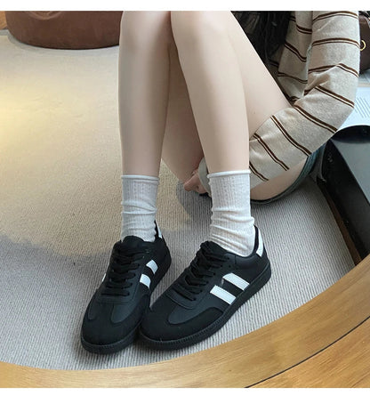 Women’s Casual Lace-Up Shoes | Lightweight Anti-Slip Flat Sneakers for Outdoor Walking