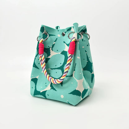 2025 Retro Floral Knitted Handbag – Mixed-Color Tote Bag with Safety Clasp Closure