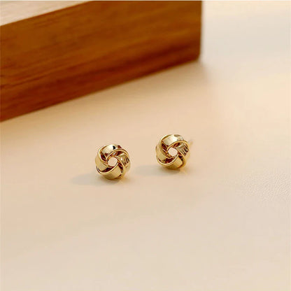 Gold Twisted Flower Stud Earrings – Creative Small Metal Jewelry for Women