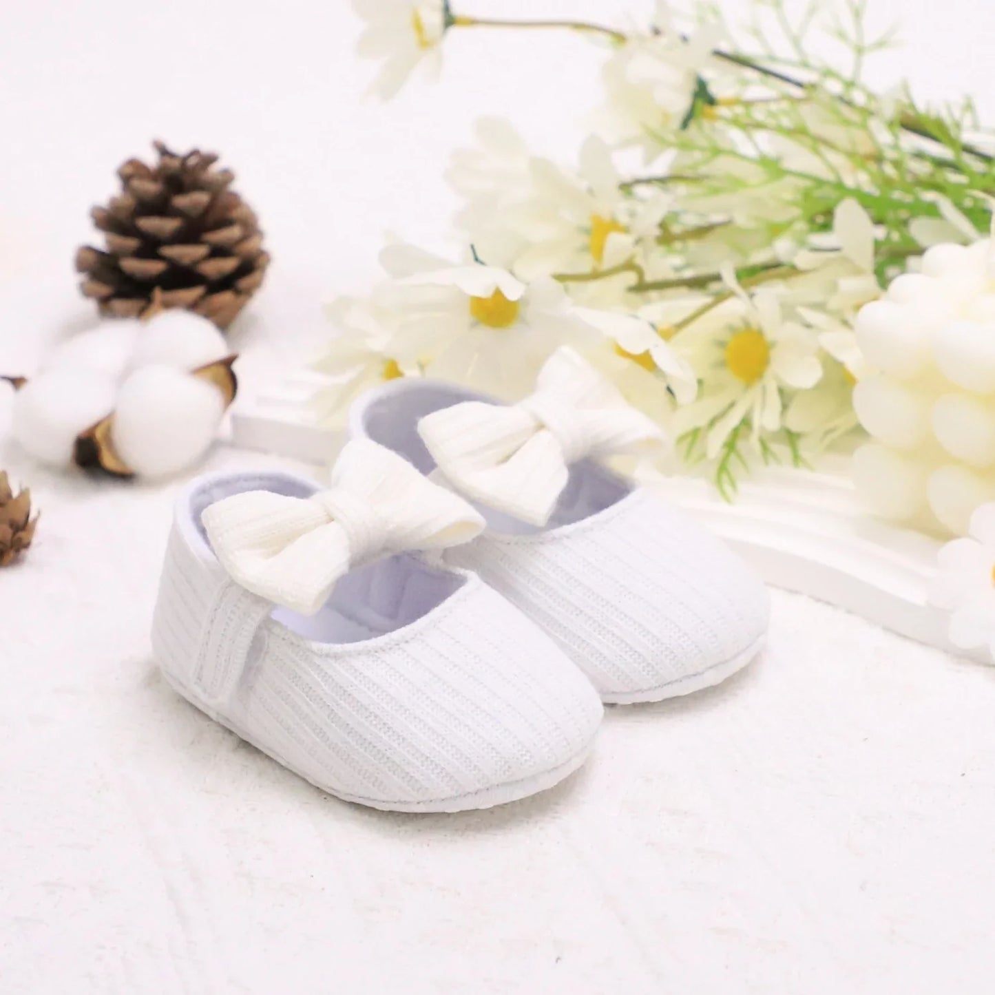 Adorable Bowknot Mary Jane Baby Girl Shoes — Lightweight Non-Slip Soft Sole for Indoor & Outdoor Walking