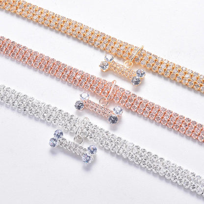 Adjustable Crystal Rhinestone Pet Necklace Collar – Luxury Fashion Dog & Cat Pendant Jewelry Accessories for Puppies & Pets