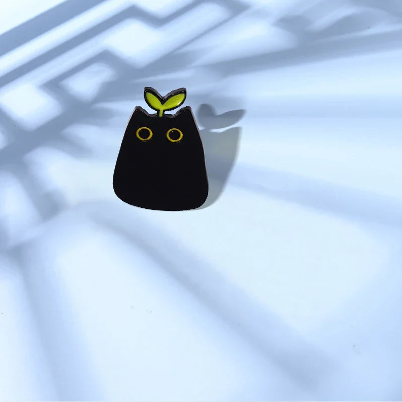 Cute Black Cat Enamel Pin – Cartoon Animal Metal Brooch Badge Jewelry Gift for Kids Punk Style