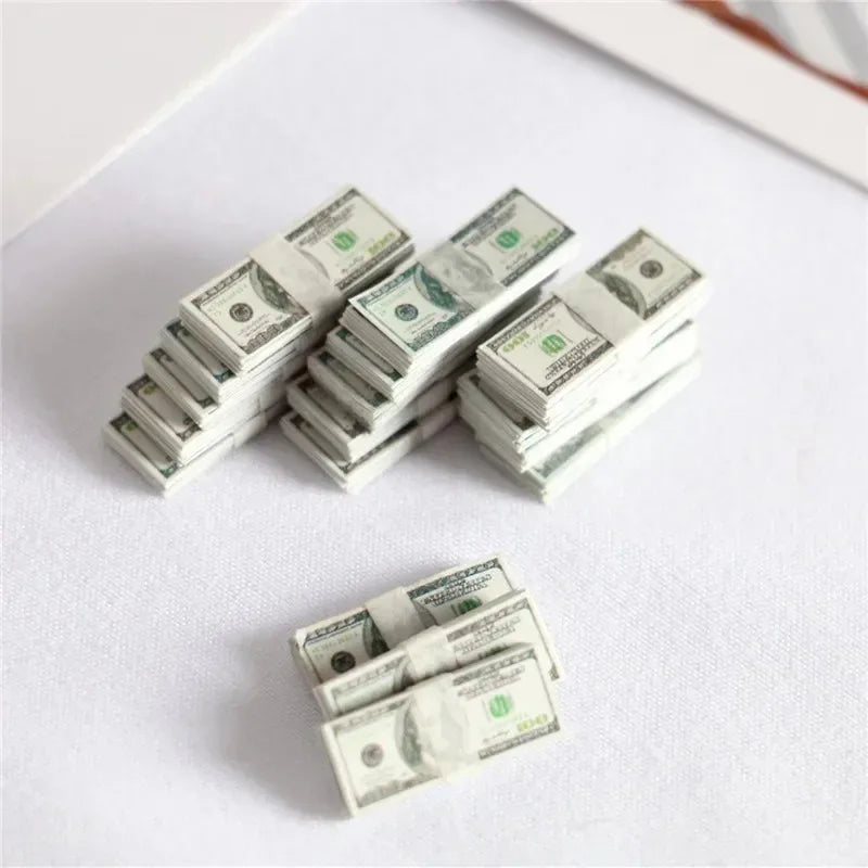 5PCS Mini Dollar & Euro Fake Money Banknotes – Miniature Props for Kids Dollhouse & Decoration