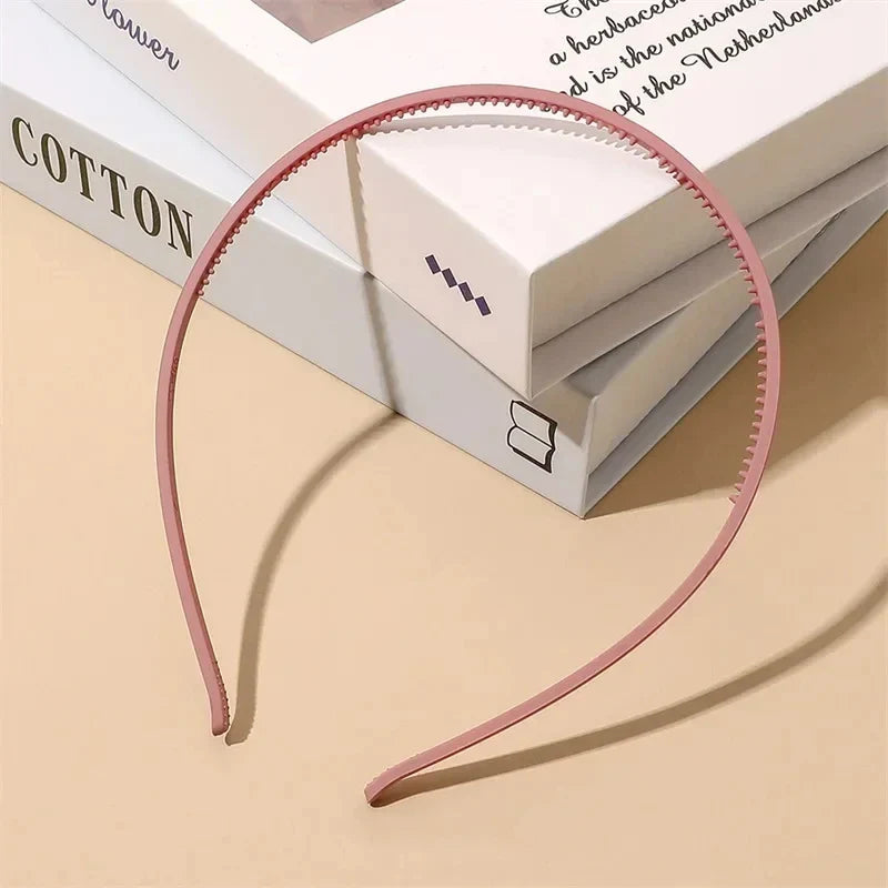 Elegant Non-Slip Toothed Hair Hoop – Thin Plastic Bezel Headband for Women & Girls
