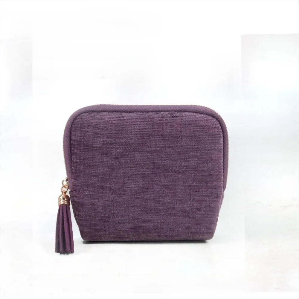 High-Quality Velvet Tassel Jewelry Box – Portable Soft Storage Case for Multifunctional Jewelry & Accessories
