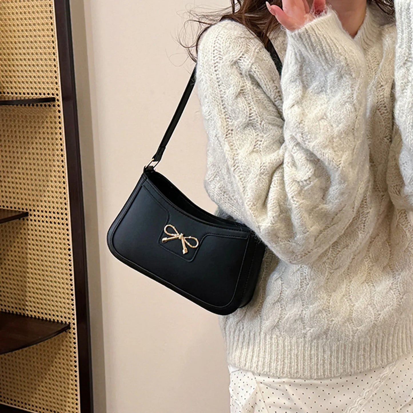 Women’s Shoulder Bag — Elegant Bow Large Capacity Soft Tote Handbag for Casual Daily Use