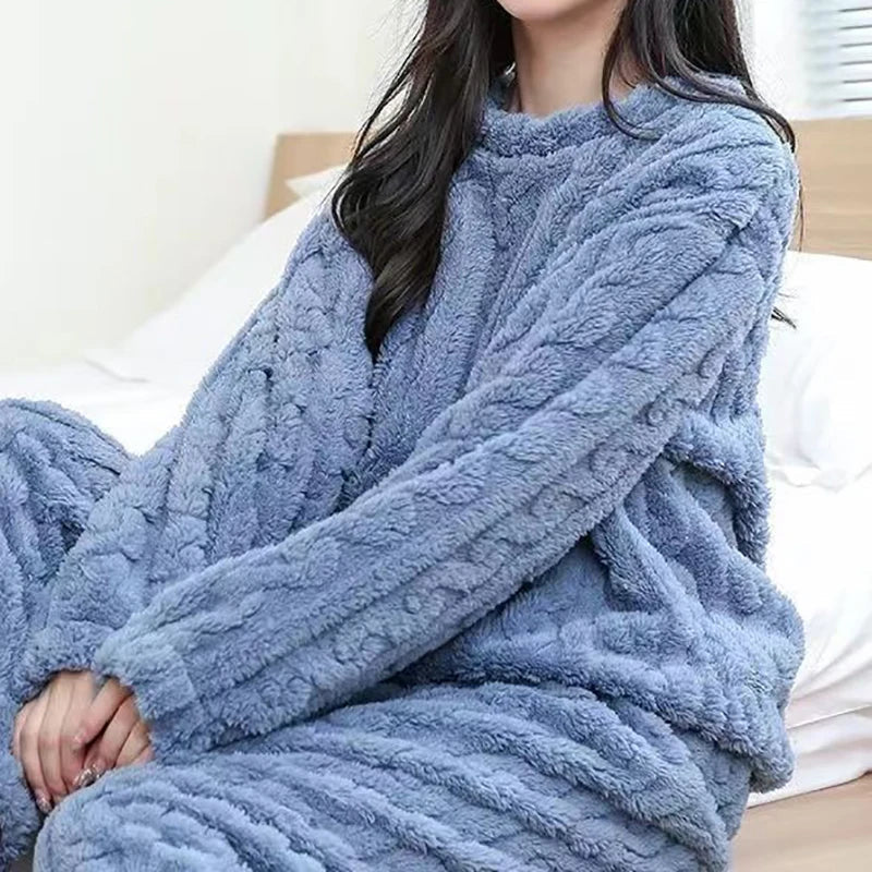 Autumn Women's 2 Piece Warm Velvet Pajama Set – Ribbed Fleece Pullover & Pants, Casual Loungewear (2023)