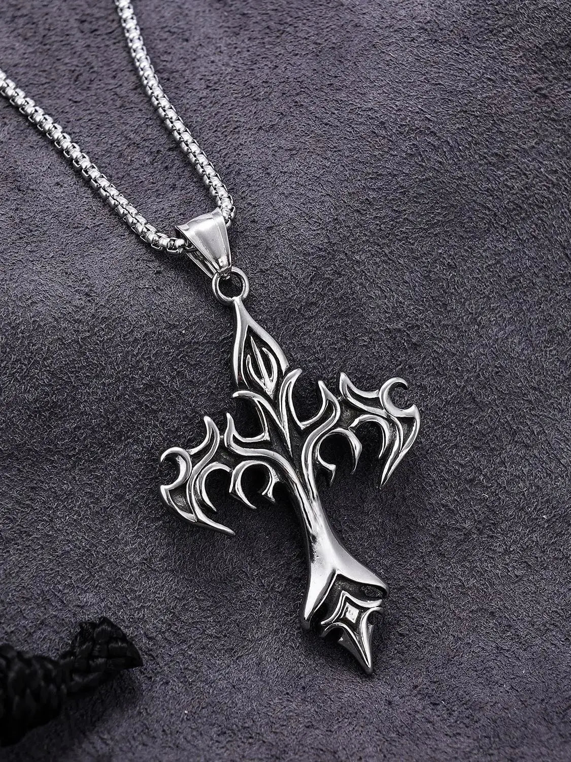 Stainless Steel Flame Cross Pendant Necklace – Retro Titanium Steel Men’s Jewelry