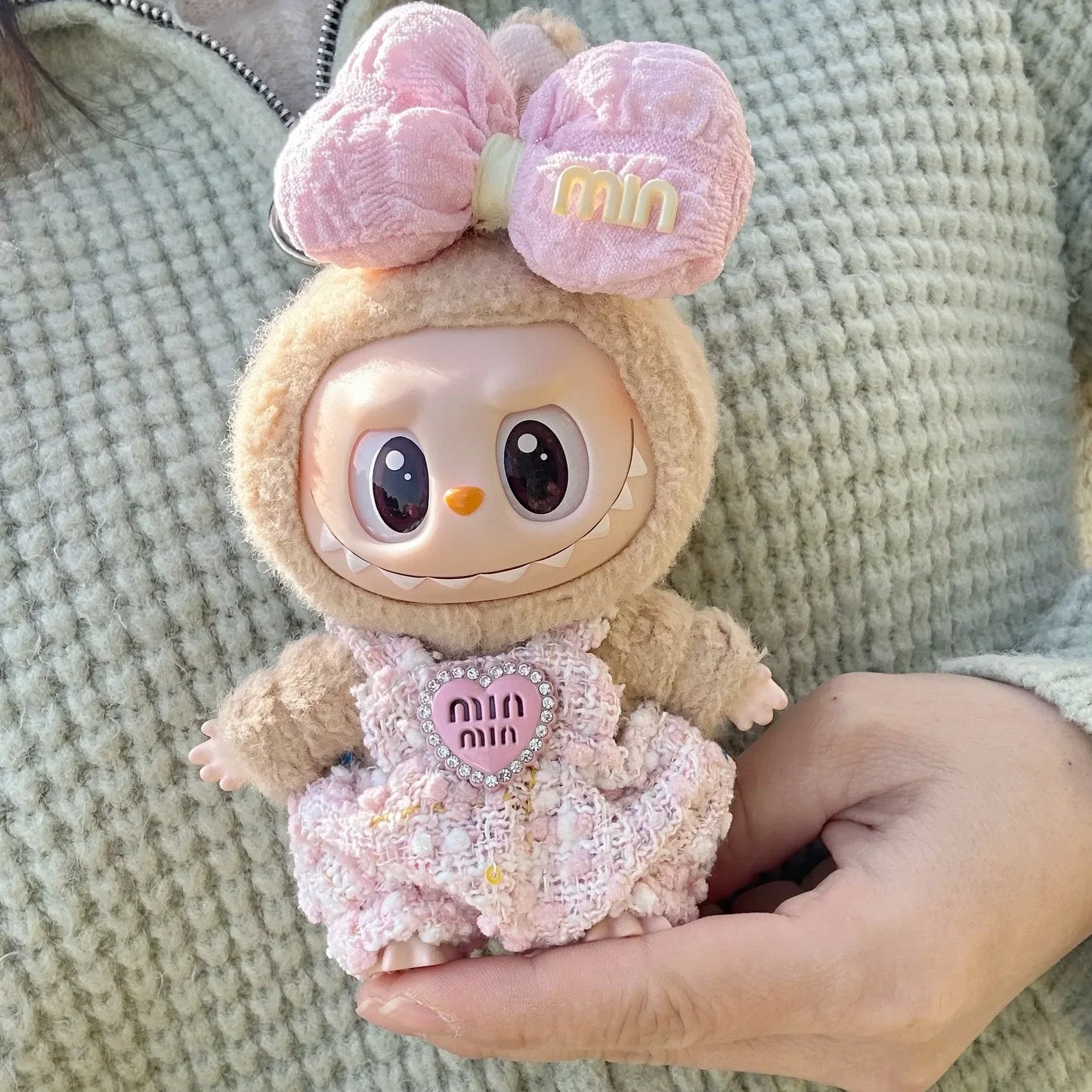 Cute Labubu Doll Outfit Set – Classic Dress for 17cm V2 Mini Dolls, Clothing Accessories for Kids Gift