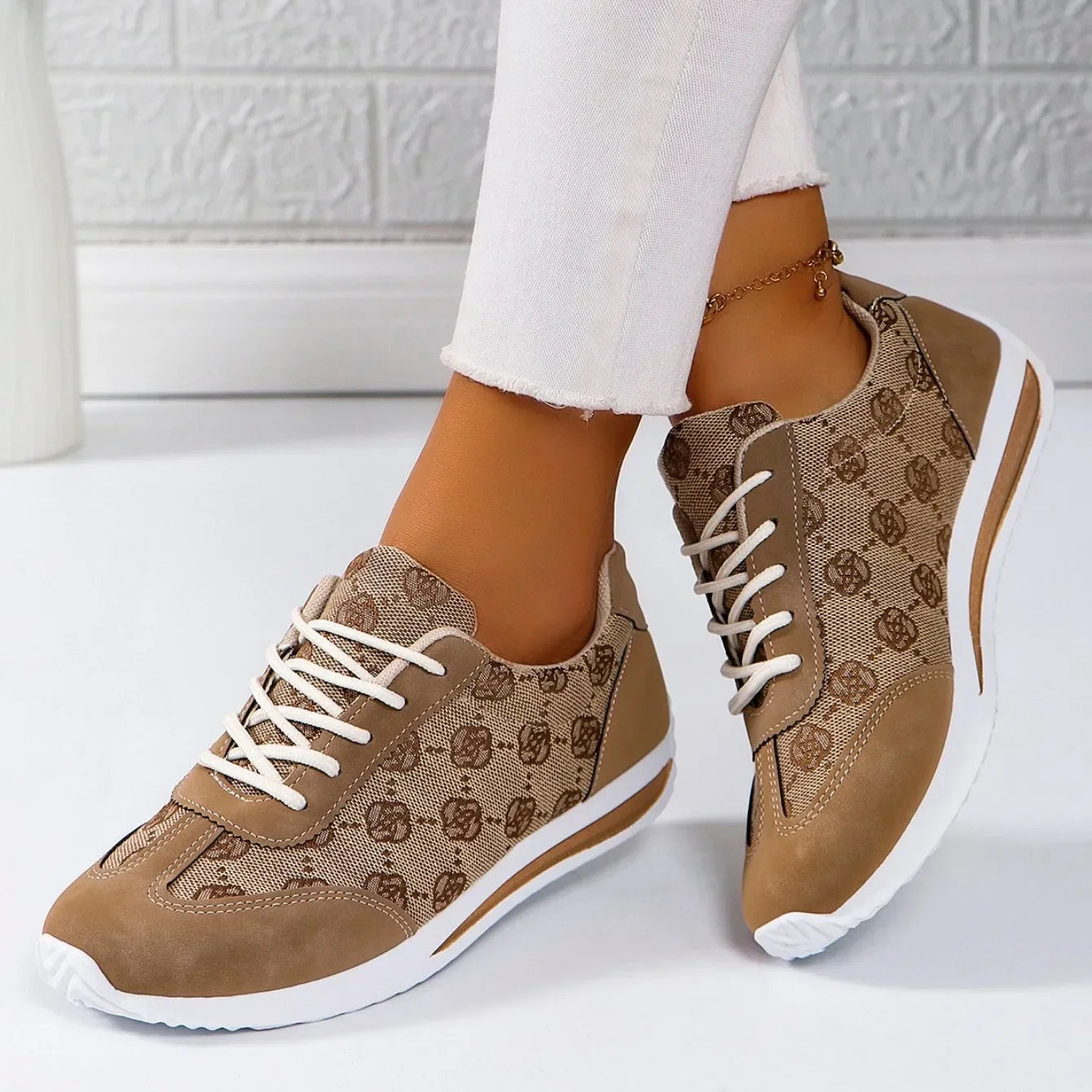 Women’s Thick-Soled Cross Round Head Fashion Shoes – Comfortable, Breathable, Wear-Resistant Casual Footwear (Zapatos De Mujer)