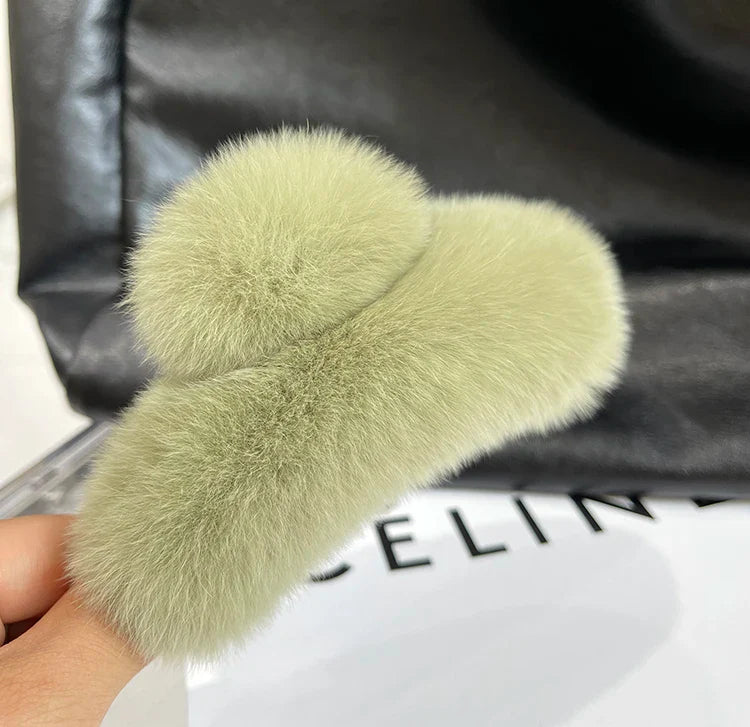 Winter Fuzzy Hair Claw for Women – Warm Fluffy Natural Rex Rabbit Fur Hair Clip, Elegant Fashion Party Accessory
