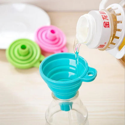 Folding Silicone Engine Funnel - Automotive & Home Use Liquid Funnel for Detergent & Tools