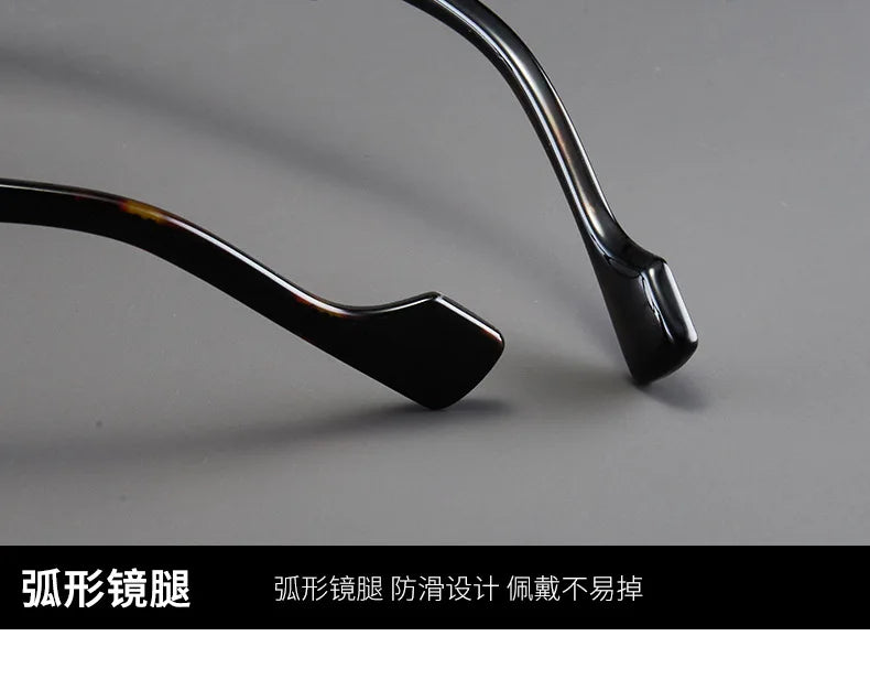 New Retro Square Frame Reading Glasses – High-Definition Printed Presbyopia Glasses for Men & Women