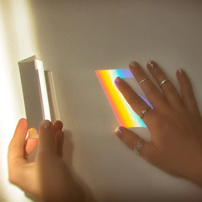 Optical Triangular Prism - Physics Light Spectrum Refractor Teaching Tool for Kids Science Education & Learning Gift