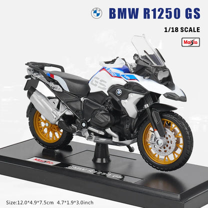 Maisto 1:18 Alloy Motorcycle Model – Yamaha MT-07/MT-10, Ducati, Kawasaki, KTM, Suzuki, BMW