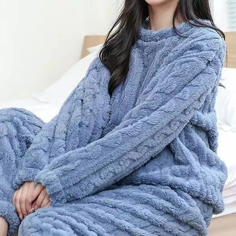 Autumn Women's 2 Piece Warm Velvet Pajama Set – Ribbed Fleece Pullover & Pants, Casual Loungewear (2023)