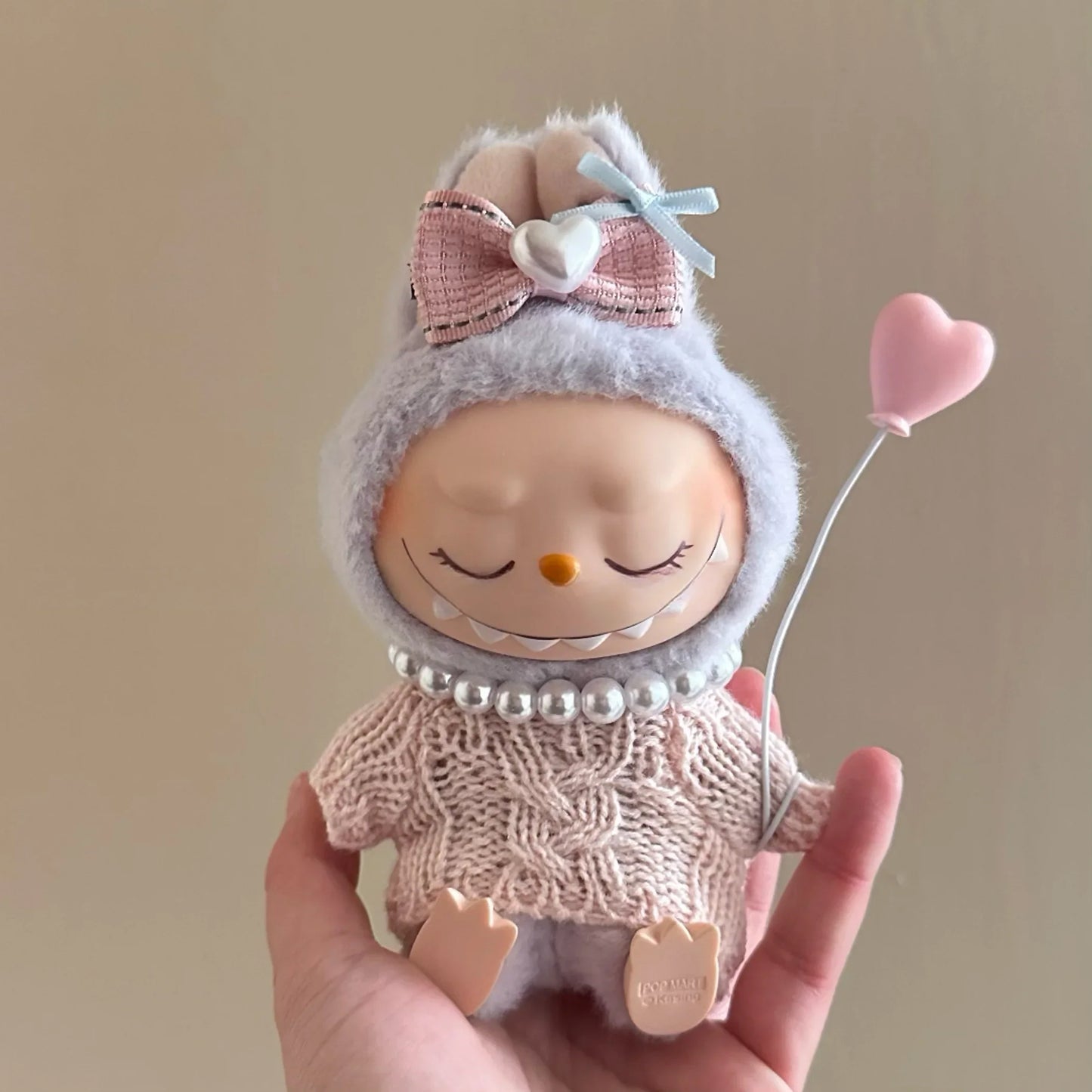 17cm Labubu Plush Doll Clothes – Macaron Outfit, Hair Accessories, DIY Clothing for V1 V2 Dolls & Kids Gift