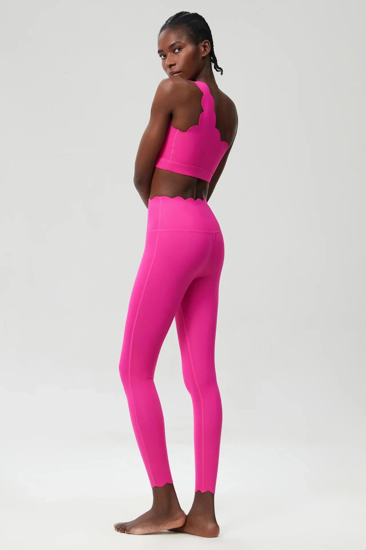 2PCS Women’s Seamless Yoga & Fitness Set – Sports Bra with Leggings & Gym Shorts Workout Outfit