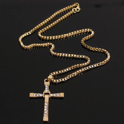 Classic Rhinestone Silver Jesus Cross Pendant Necklace – Crystal Men’s Fashion Jewelry Gift Chain for Daily Wear