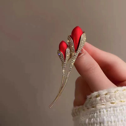 Red Rose Tulip Brooch Pin - Ladies Fashion Light Luxury Flower Design, Elegant Dress Suit Badge Accessory