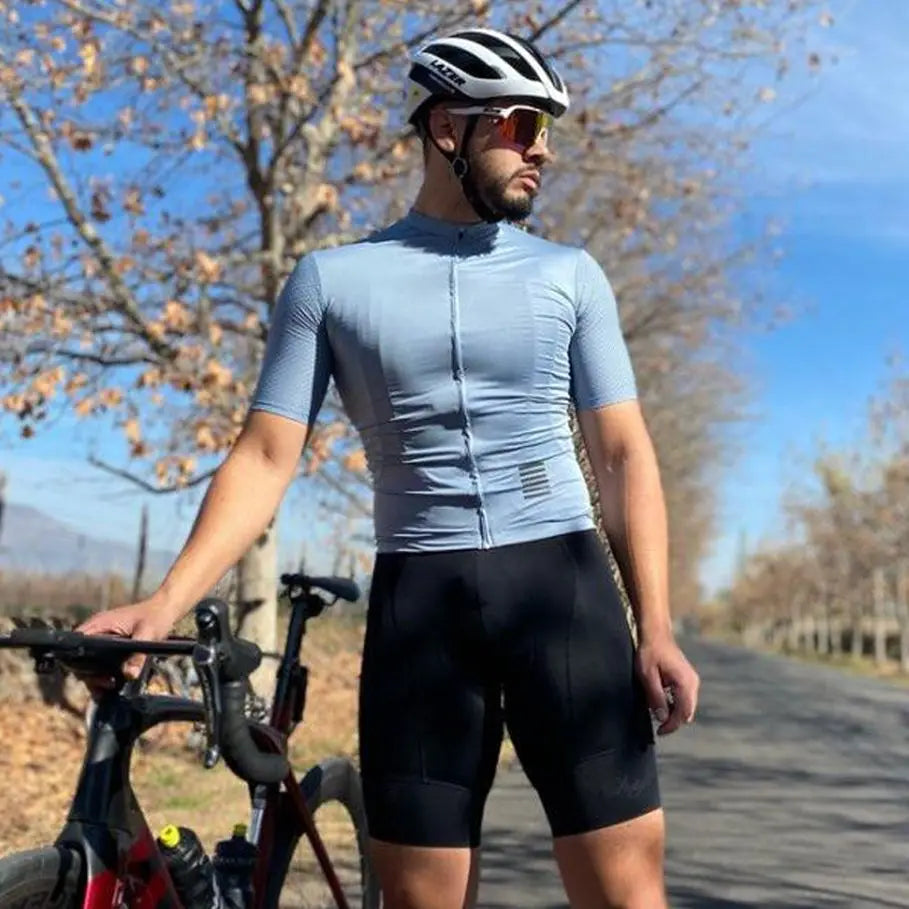 YKYWBIKE Cycling Jersey & Bib Shorts Set — Classic MTB Bike Clothing with Reflective Details