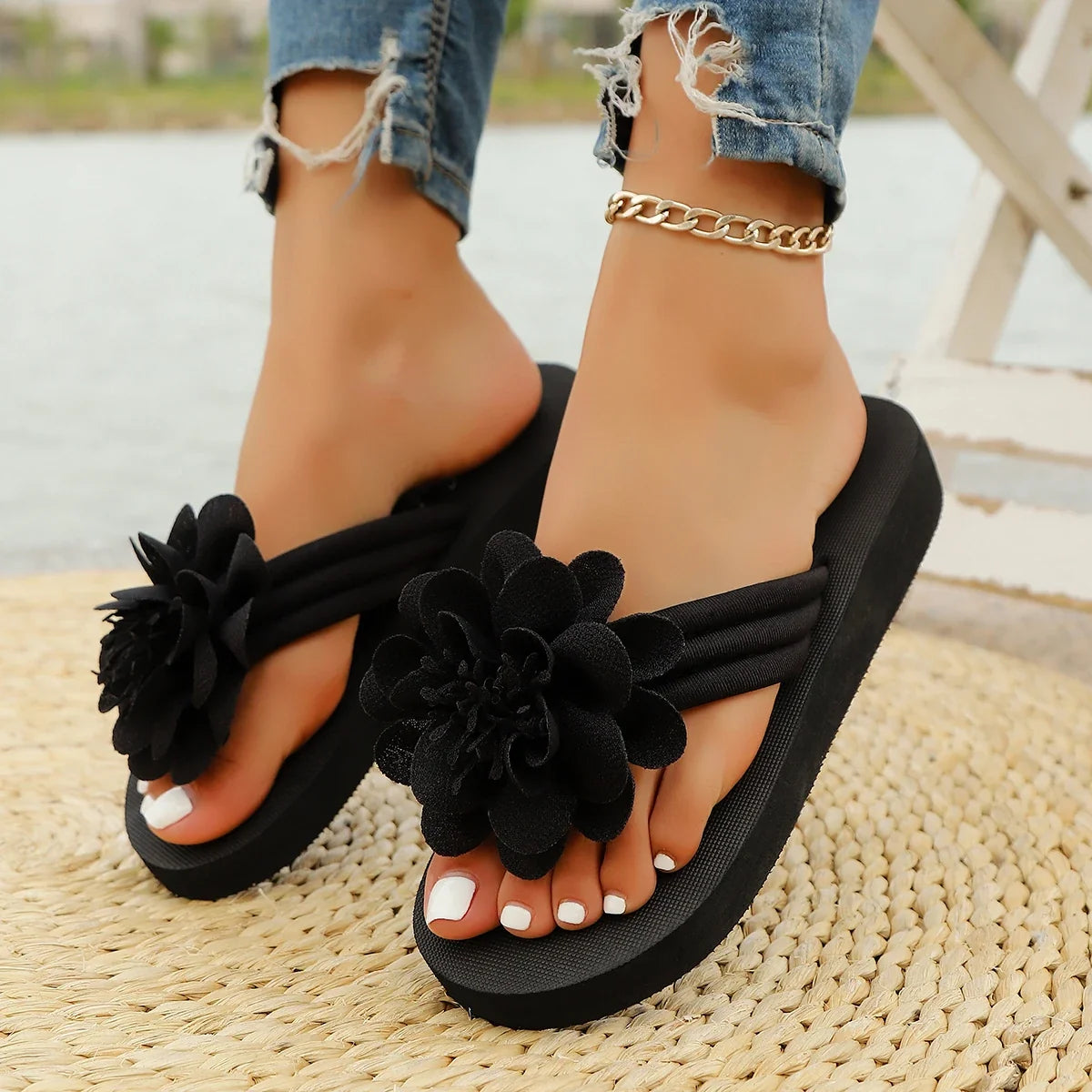 Women's Flower Flip Flops - Handmade Beach Vacation Flat Sandals