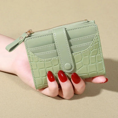 Elegant Women’s Multi-Card Wallet – Secure Double Zip PU Leather Clutch with Crocodile Texture and Stylish Storage