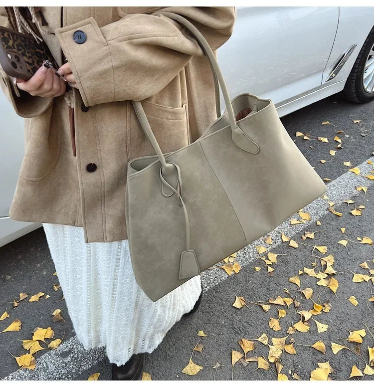 2025 Women’s Faux Suede Handbag – High-Quality, Versatile Large Capacity Shoulder Bag