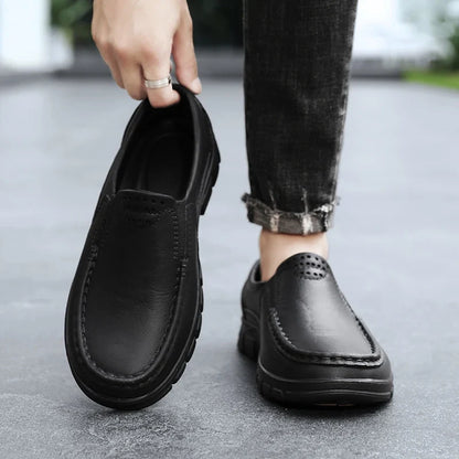 Chef Shoes for Men – Anti-Slip, Oil-Resistant Leather Work Shoes, Plus Size Business Casual with Soft Sole & Comfort