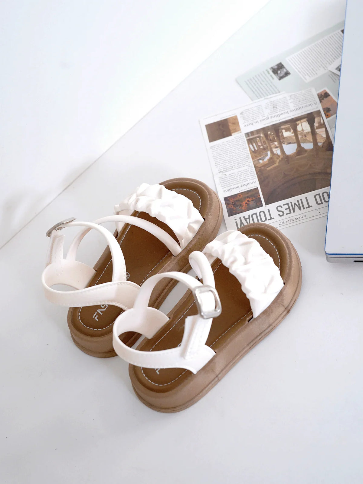 Children's Cartoon Bow Slippers - Breathable Soft Sole Anti-Slip Indoor & Bathroom Shoes for Girls