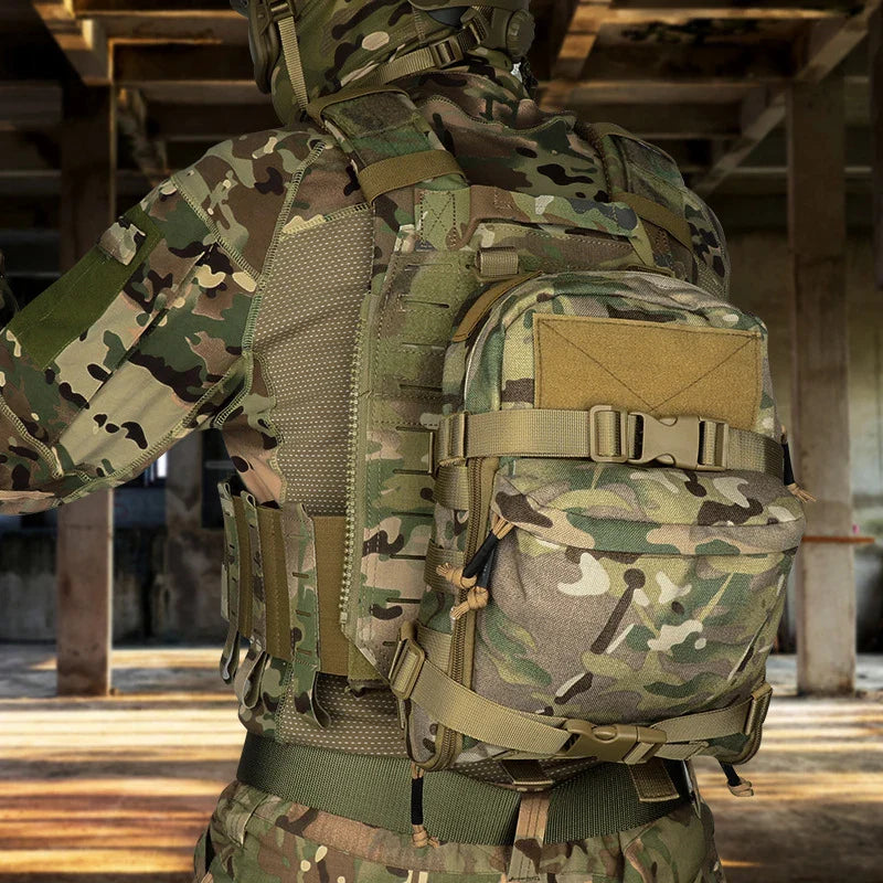 Mini Tactical Hydration Backpack - 1000D Nylon Outdoor Water Bladder Carrier with Zipper Pouch, Ideal for Hunting and Sports