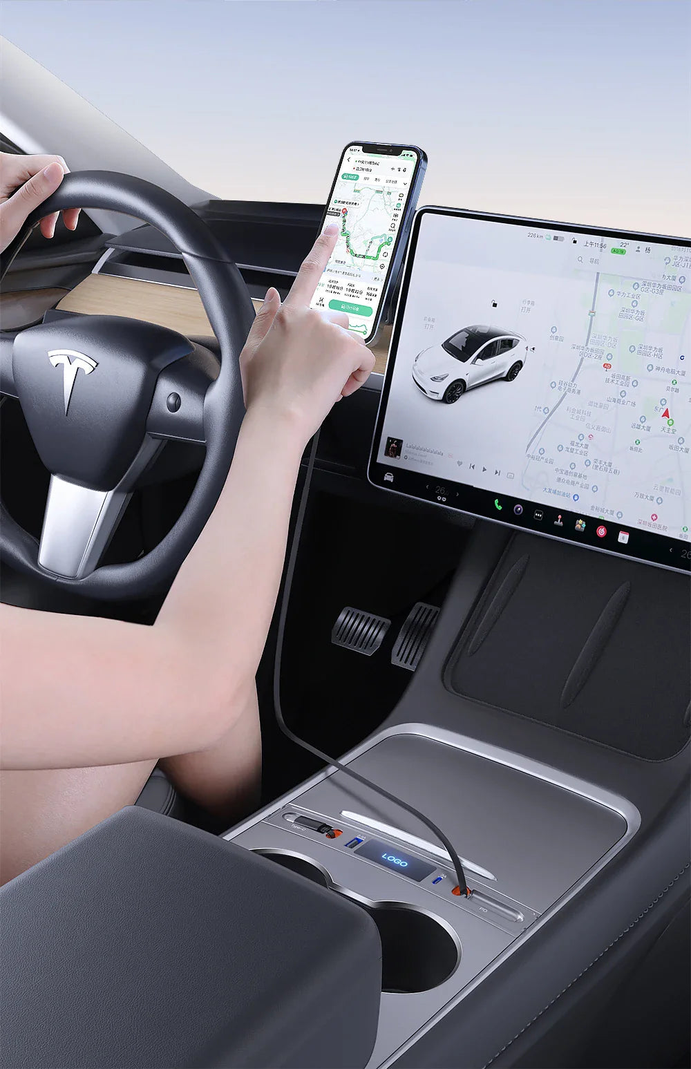 Tesla Model 3 & Model Y 27W Quick Charger USB Shunt Hub – Intelligent Docking Station Car Adapter & Splitter Extension