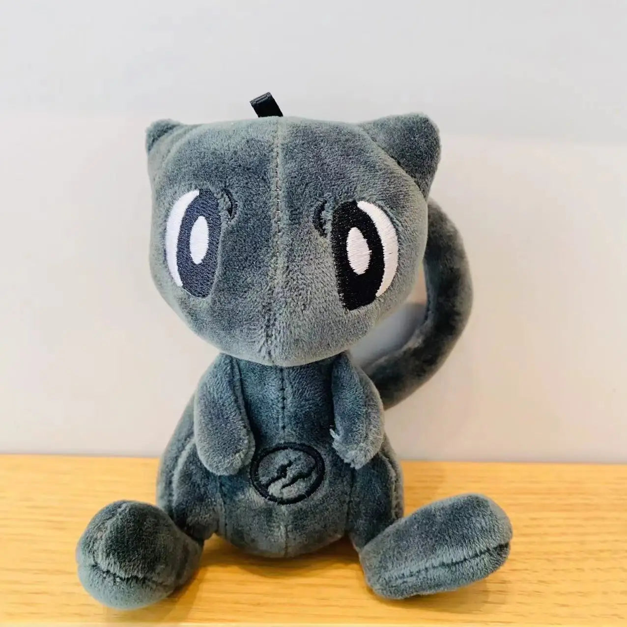 13cm Pokemon Mew Plush Keychain – Stuffed Black Mew Bag Pendant, Kids Christmas Gift & Decoration