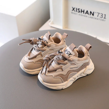 Kids Sport Shoes – Breathable Mesh Boys & Girls Sneakers for Spring & Autumn Outdoor Running