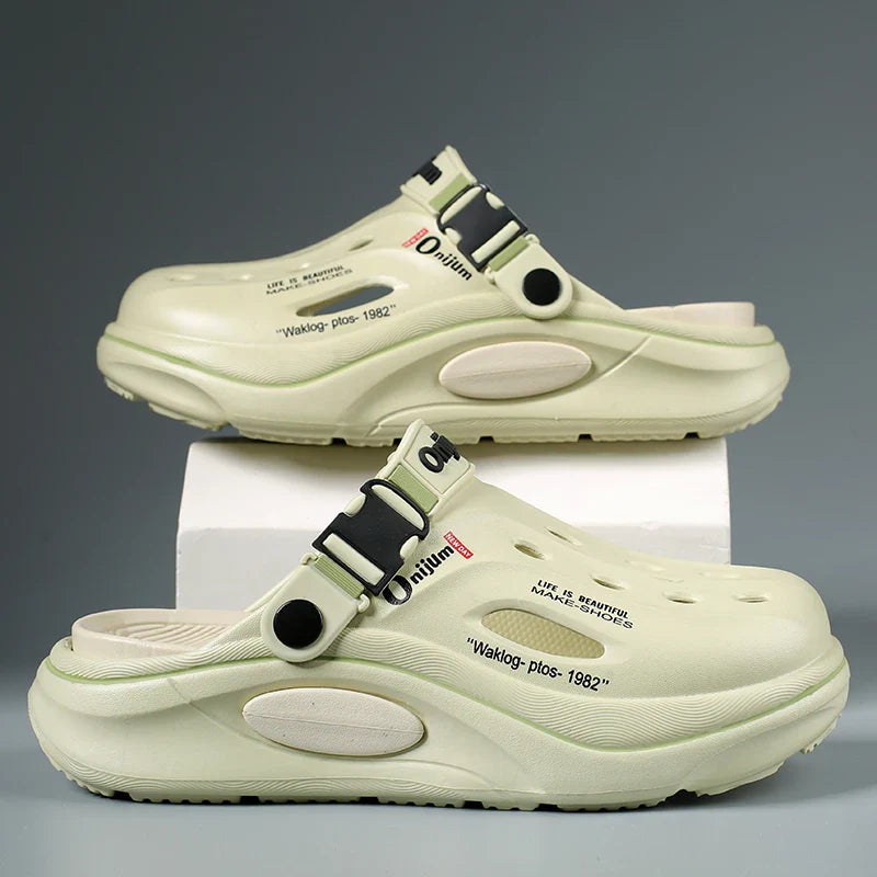 Classic Summer Men’s Clogs – Breathable EVA Garden Shoes, Outdoor Beach Slides & Home Sandals