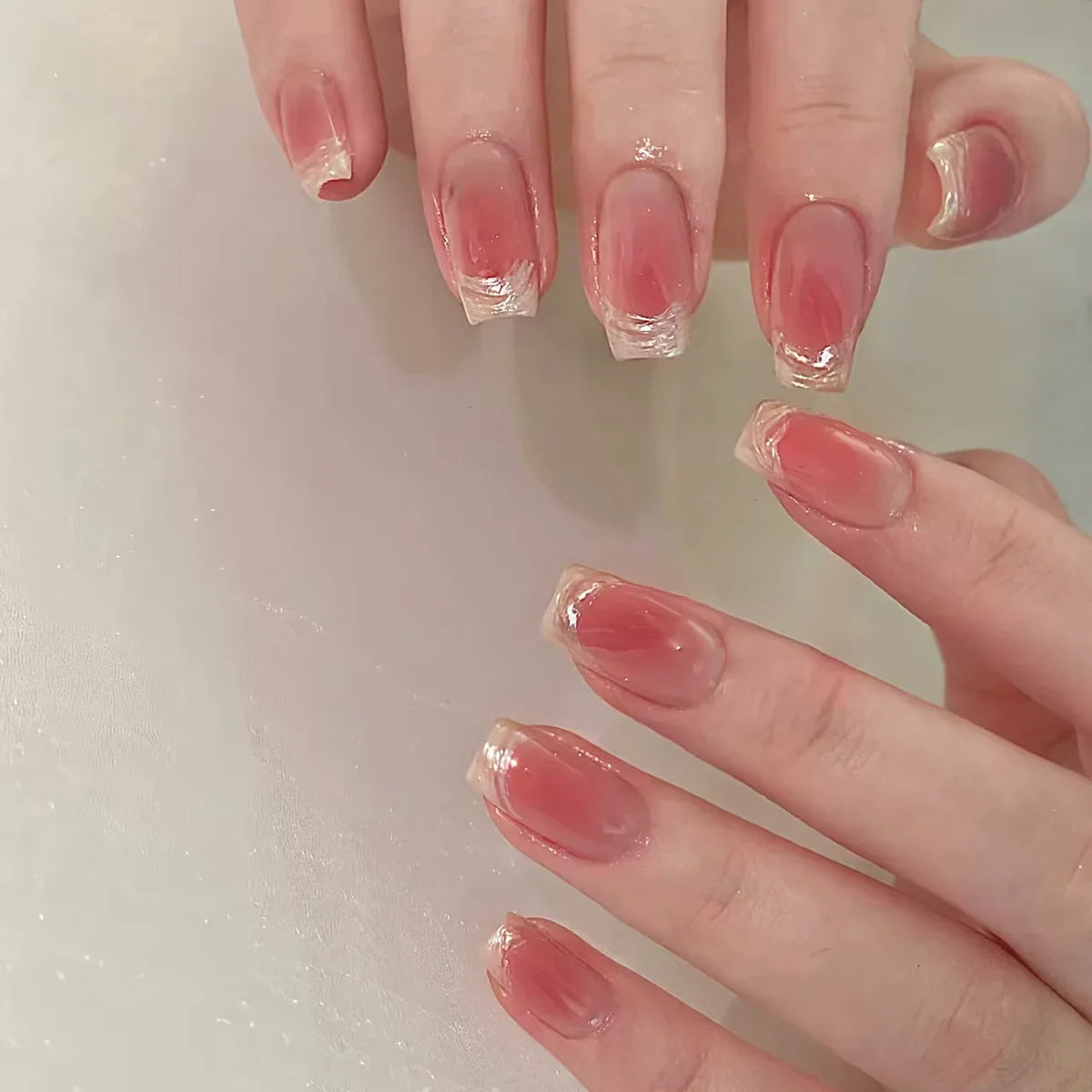 24pcs Goldfish Pattern Almond Press-On Nails – Simple Nude Pink Wearable Detachable False Nail Manicure Set