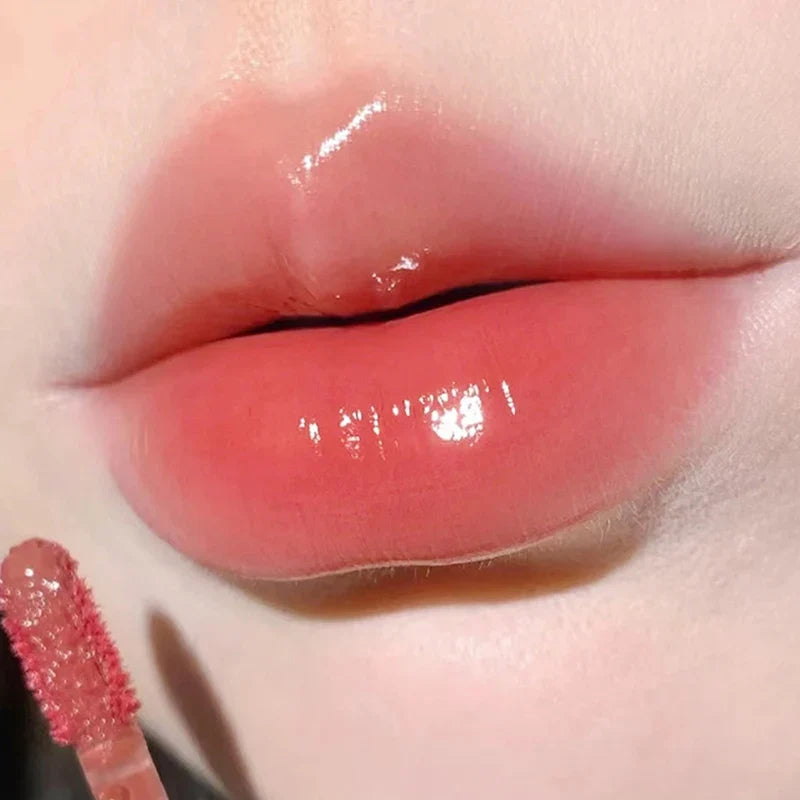 Glass-Like Lip Lacquer - Mirror Shine Hydrating Smudge-Proof Long-Wear Lip Gloss