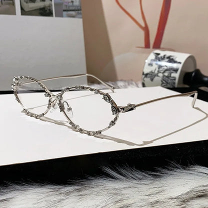 Luxury Diamond Oval Sunglasses - Rhinestone Metal Frame Fashion Eyewear for Men and Women Driving Style